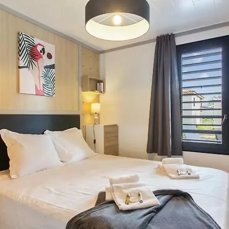 شاليه Familial Avec